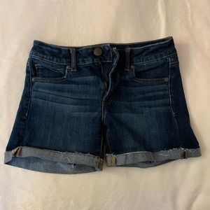 American Eagle size 2 dark jean shorts